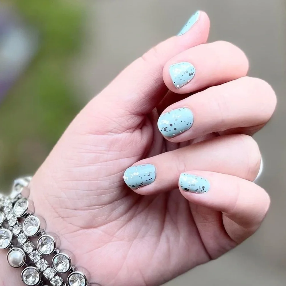 *Retired* Color Street: Don’t Make a Peep | Blue Spring Easter Silver Glitter - Picture 11 of 16